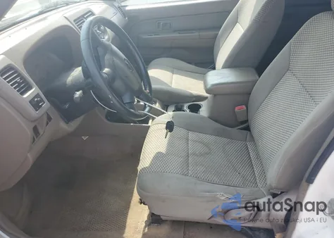 2001 Nissan Frontier Crew Cab Xe из США, поврежденный, VIN 1N6ED27Y61C357732